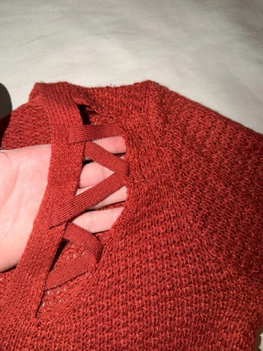 Aeropostale Burnt Orange Knit V-Neck Sweater size S - Picture 3 of 9